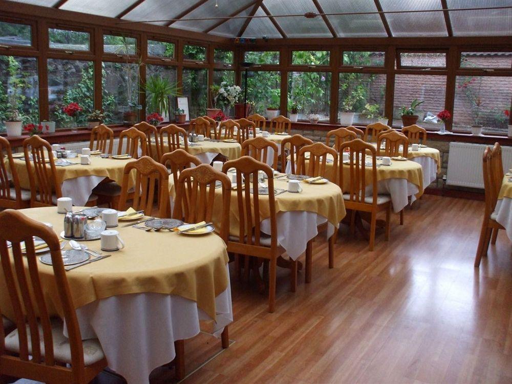 Corstorphine Lodge Hotel Эдинбург Экстерьер фото